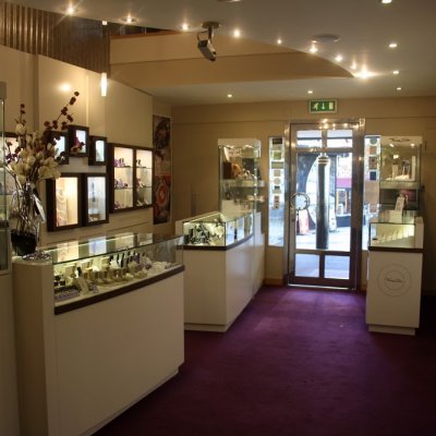 Kuyumcular Dukkan Waterford Kneisel Jewellers Jewellery Shop Local Tourmake