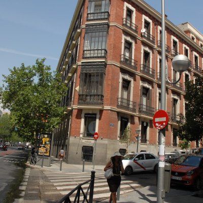 Mas Madrid Residencia Universitaria Covarrubias Local Tourmake