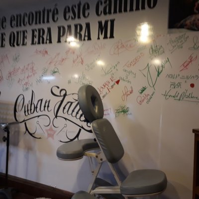 Negozio Santa Cruz De La Sierra Cuban Tattoo Barber Shop Local